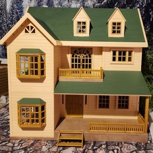 Calico Critters Hilltop house
